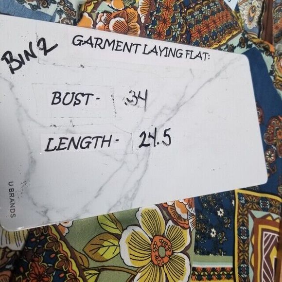 THE PYRAMID COLLECTION Floral Patchwork NWT Wrap Blouse Top Size XS - Picture 8 of 8